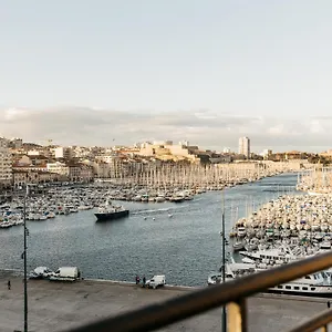 New Le Quai - Vieux Port 4*, Marsilya Fransa